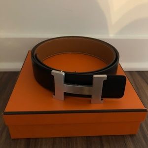 Hermes Authentic 105mm Reversible Black/Caramel Strap & Belt Buckle. Brand New!